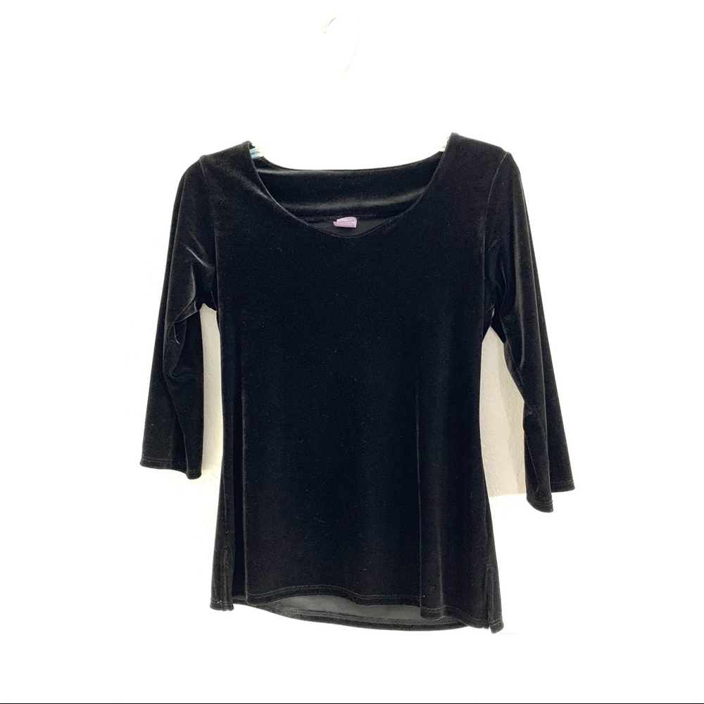 Black Velvet 3/4 sleeved top